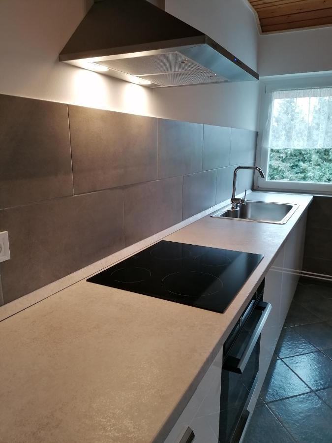 Villa Lili Apartments Balatonkeresztur Ngoại thất bức ảnh