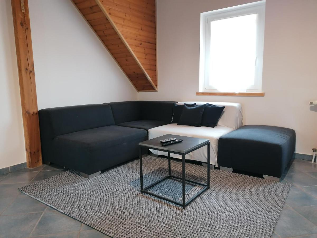 Villa Lili Apartments Balatonkeresztur Ngoại thất bức ảnh