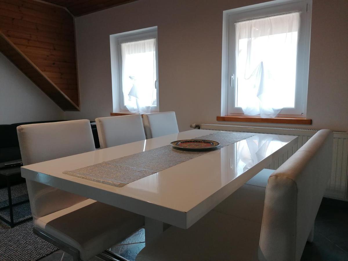 Villa Lili Apartments Balatonkeresztur Ngoại thất bức ảnh