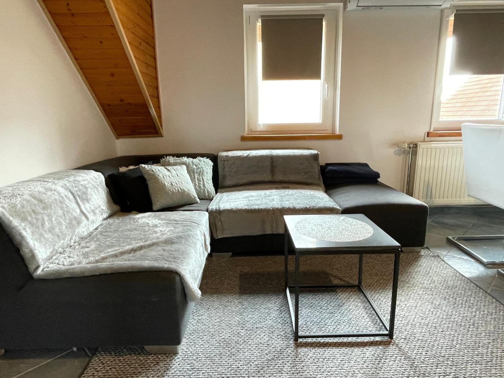 Villa Lili Apartments Balatonkeresztur Ngoại thất bức ảnh